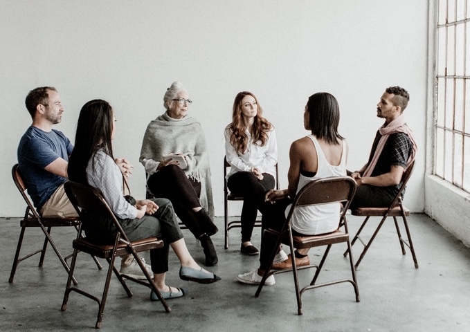 Group therapy in Altadena outpatient drug rehab center